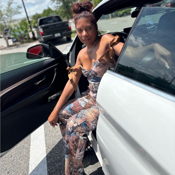 Meet your Posher, Kaylan - Picture 3 of 4